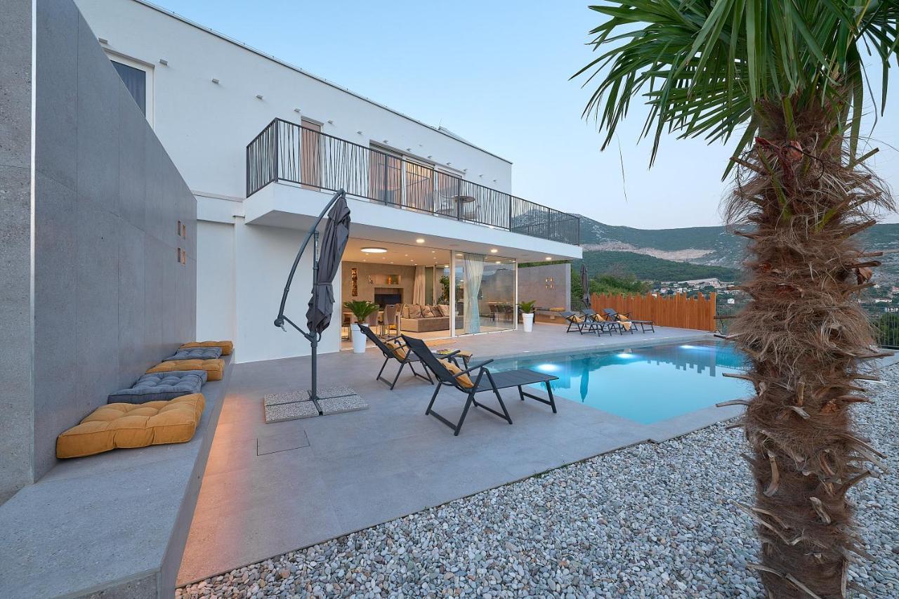 Design Villa Clavis-Brand New Villa With A View Klis Luaran gambar