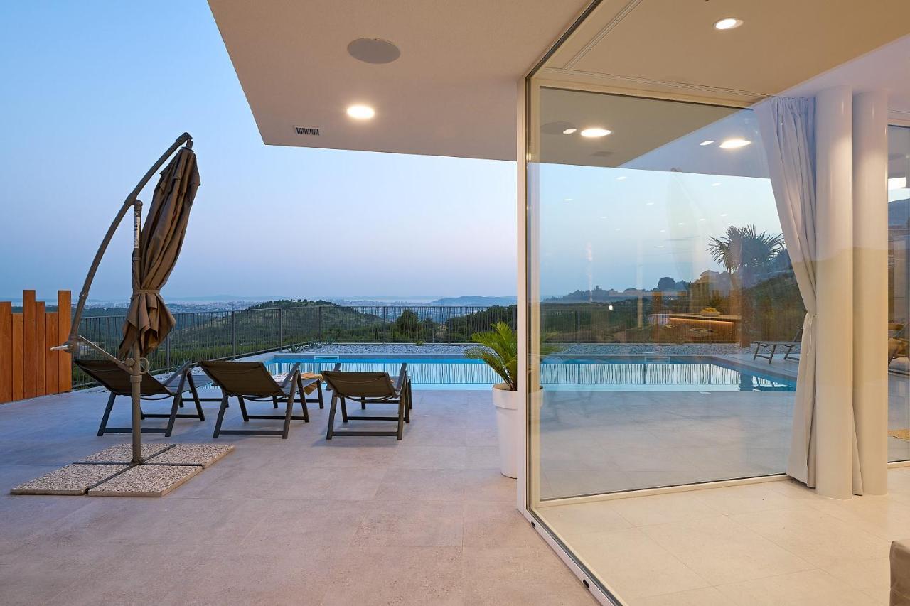 Design Villa Clavis-Brand New Villa With A View Klis Luaran gambar